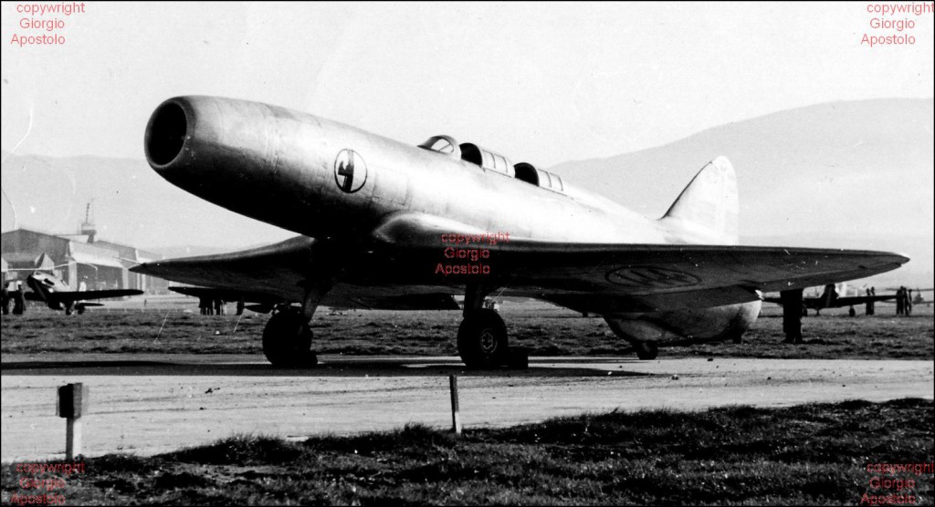 Неизвестный ВРД или некоторые примеры применения мотокомпрессорного двигателя.