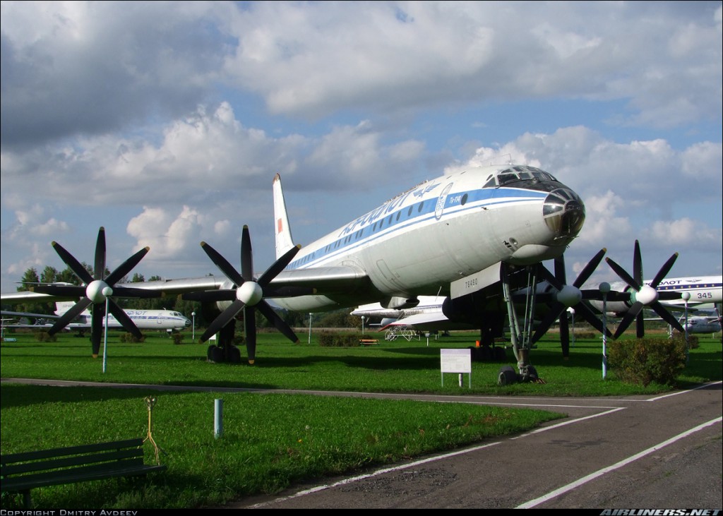 Самолет Ту-114. Забытый флагман.
